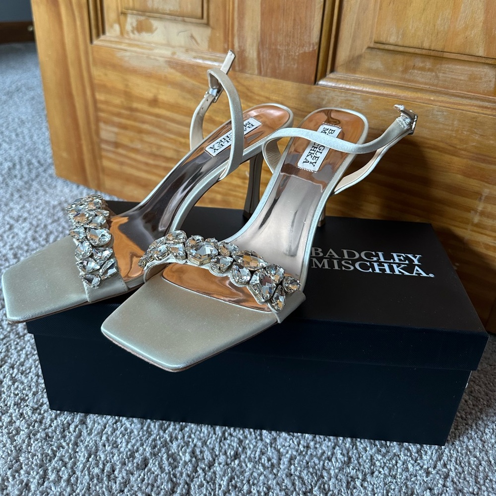 Badgley Mischka Leanna Heel NEVER WORN- BRIDAL